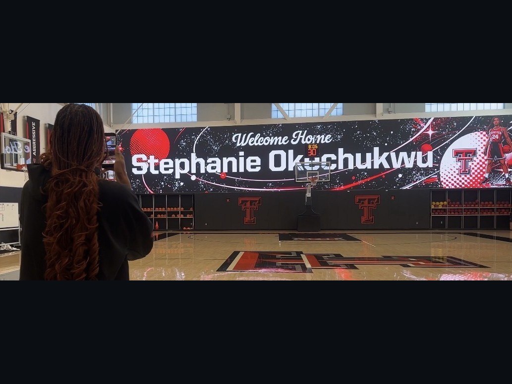 Welcome Home, United Supermarkets Arena, Lubbock